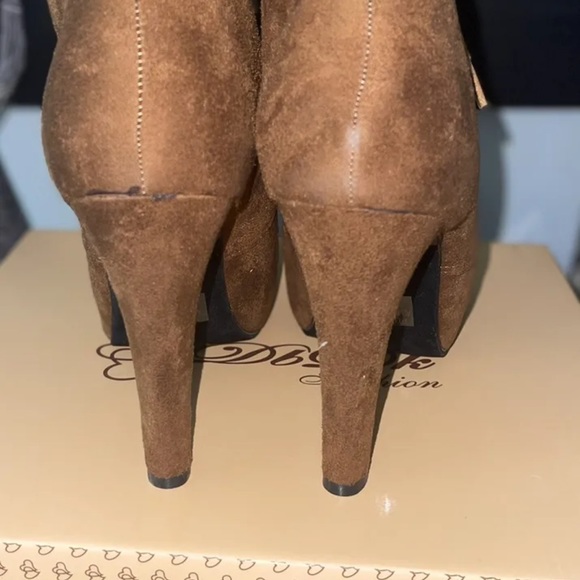 Stiletto Db Dk Fashion Faux Suede Booties Size 10. - Picture 6 of 7